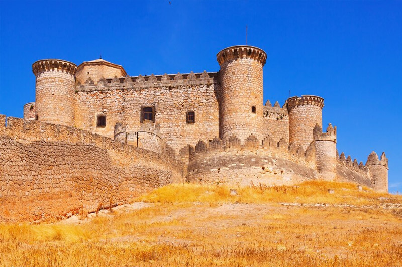 Dream about Fort interpretation