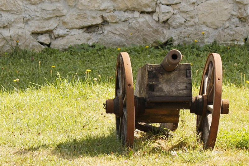 Dream about Cannon interpretation