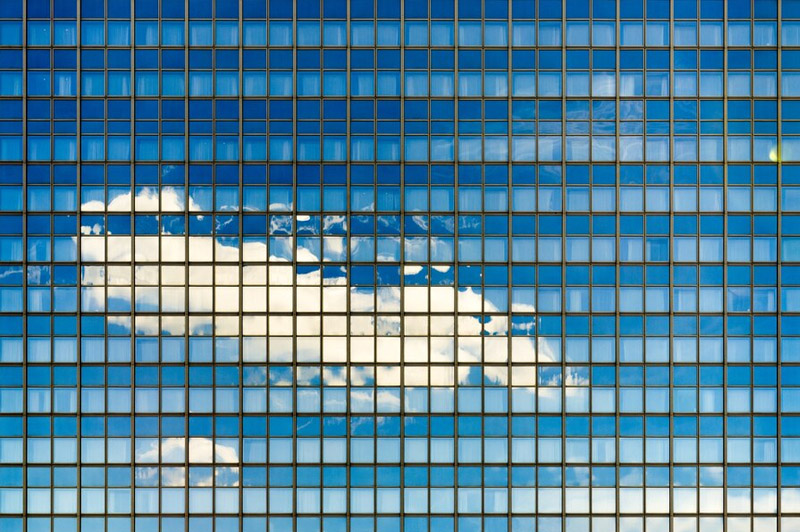 Dream about Mirror house interpretation