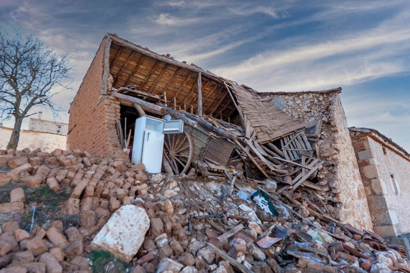 Dream about Quake interpretation