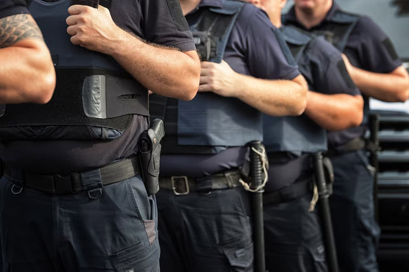 Dream about Guard interpretation