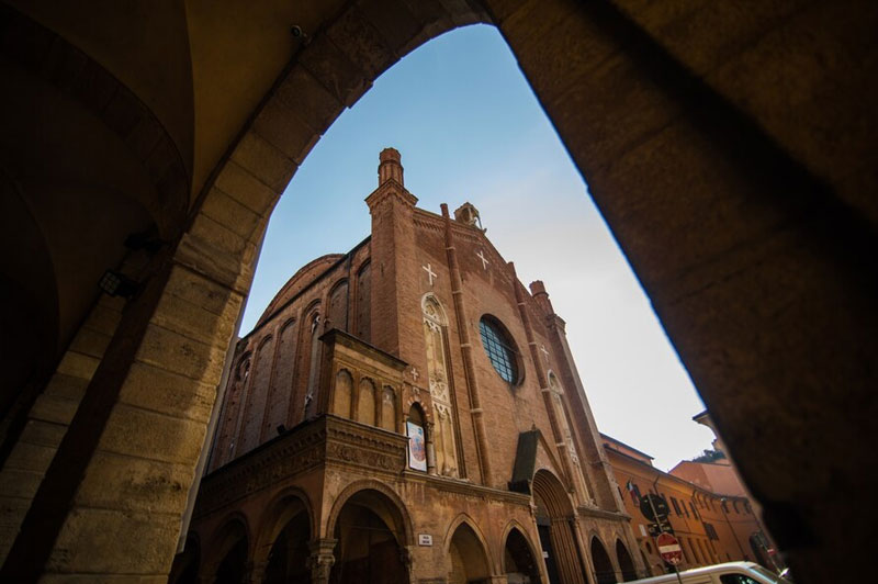 Dream about Portico interpretation