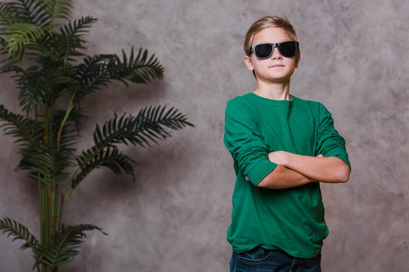 Dream about Donning Green Clothes interpretation