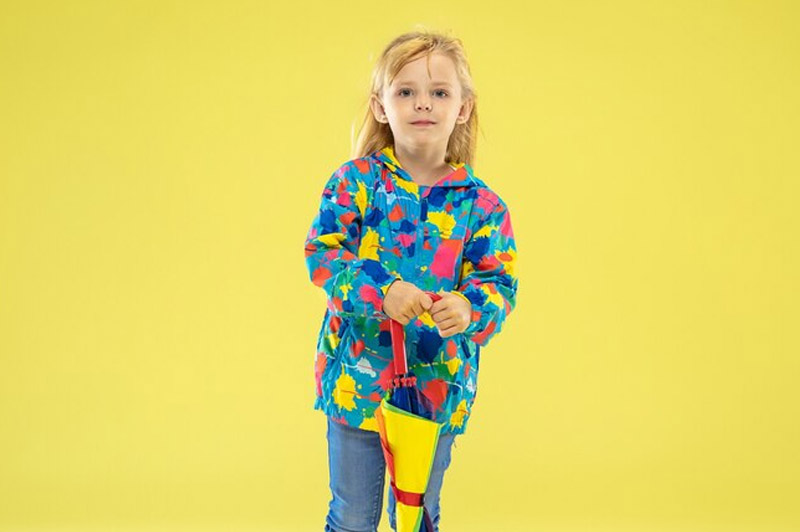 Dream about Donning Clothes of Various Colours interpretation